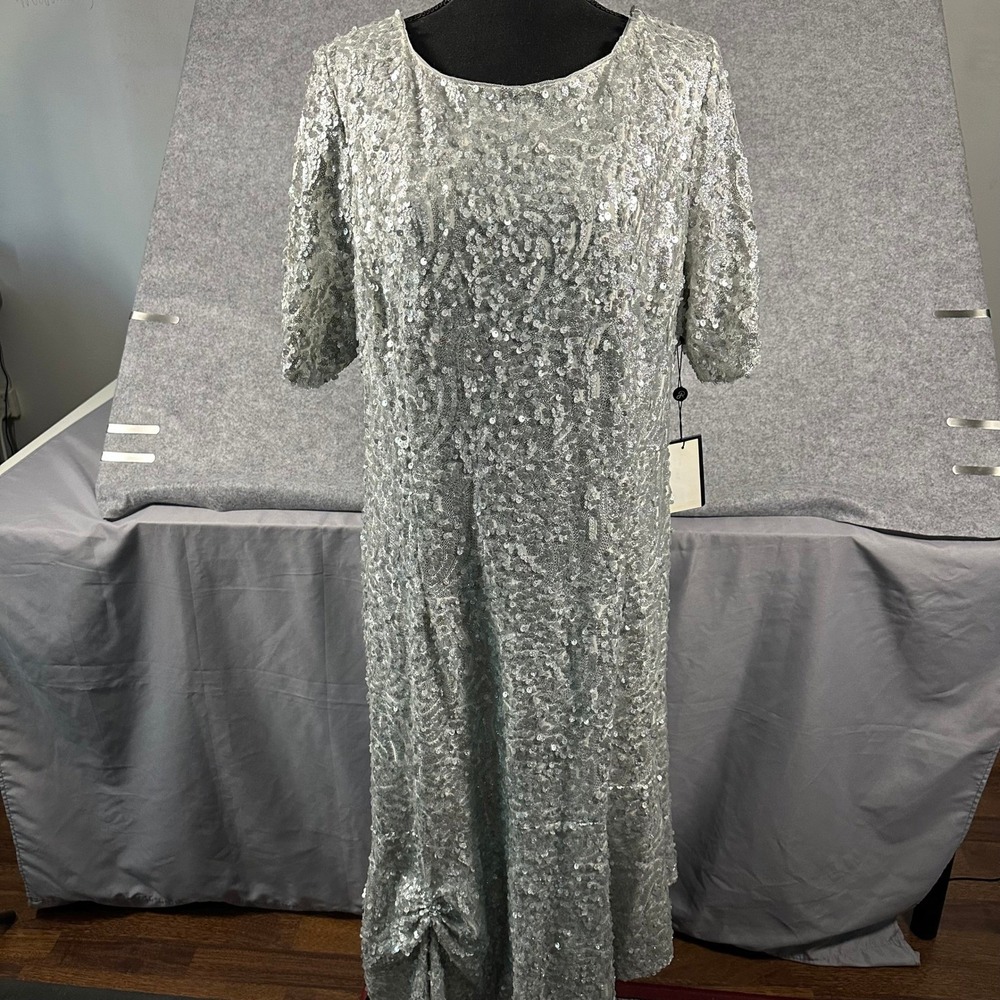 Adrianna Papell Sequin Dress Womens 18W Silver Asymmetrical Hem Short Sleeve